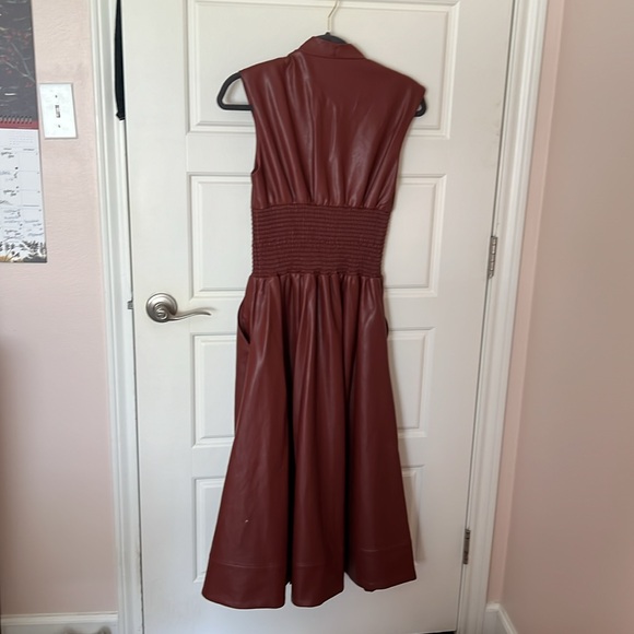 The tommie cap sleeve smocked dress - Picture 6 of 8